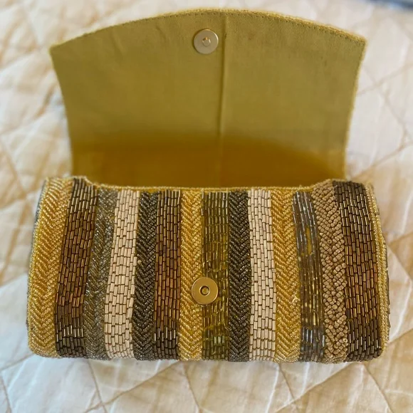 Anthropologie The Cleo Beaded Clutch - Picture 5 of 8